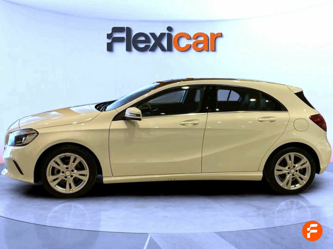 Foto Mercedes-Benz Clase A 4