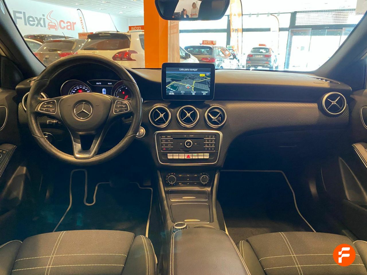Foto Mercedes-Benz Clase A 30