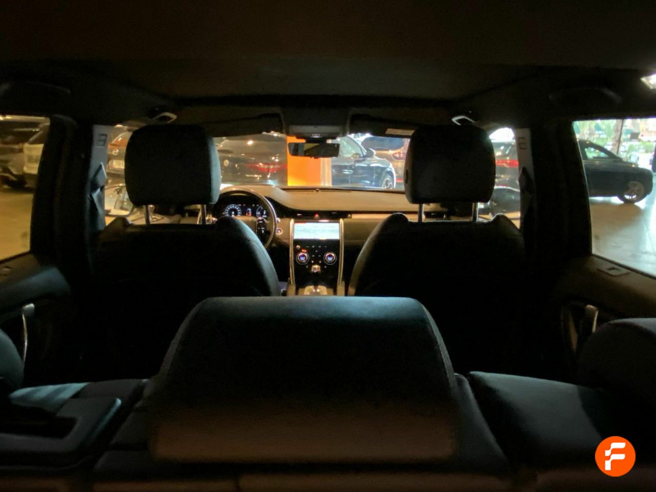 Foto Land-Rover Discovery Sport 28