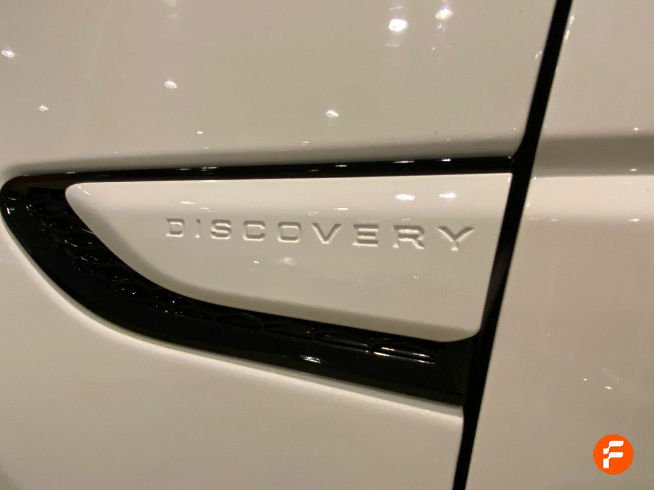 Foto Land-Rover Discovery Sport 35