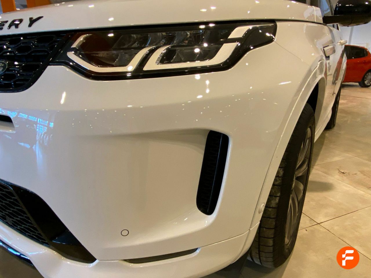 Foto Land-Rover Discovery Sport 40
