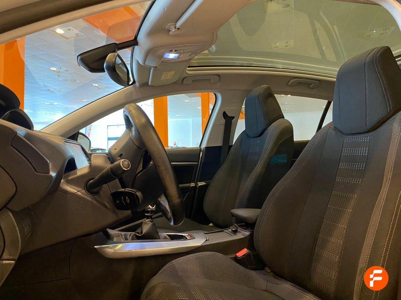 Foto Peugeot 308 11