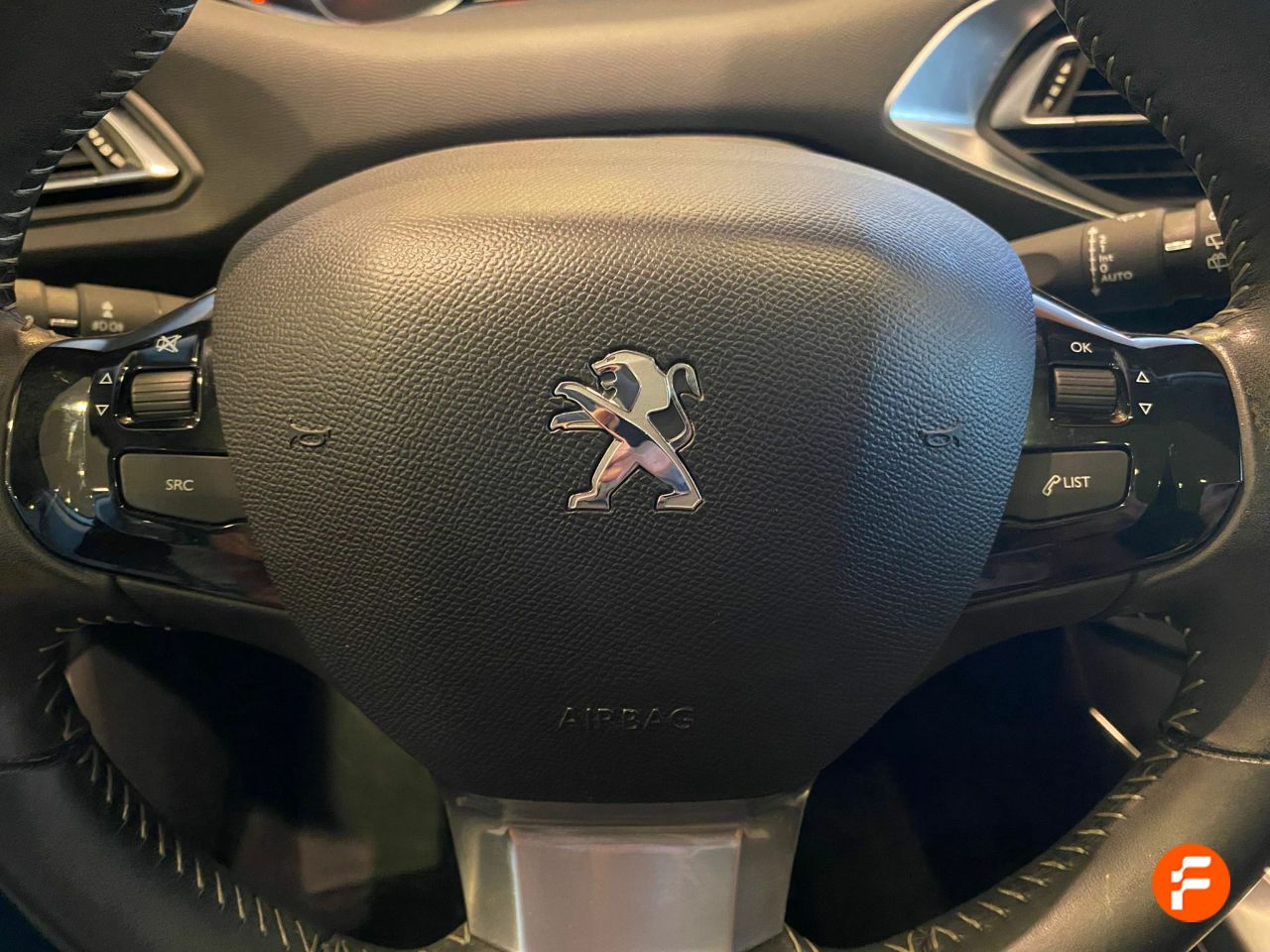 Foto Peugeot 308 14