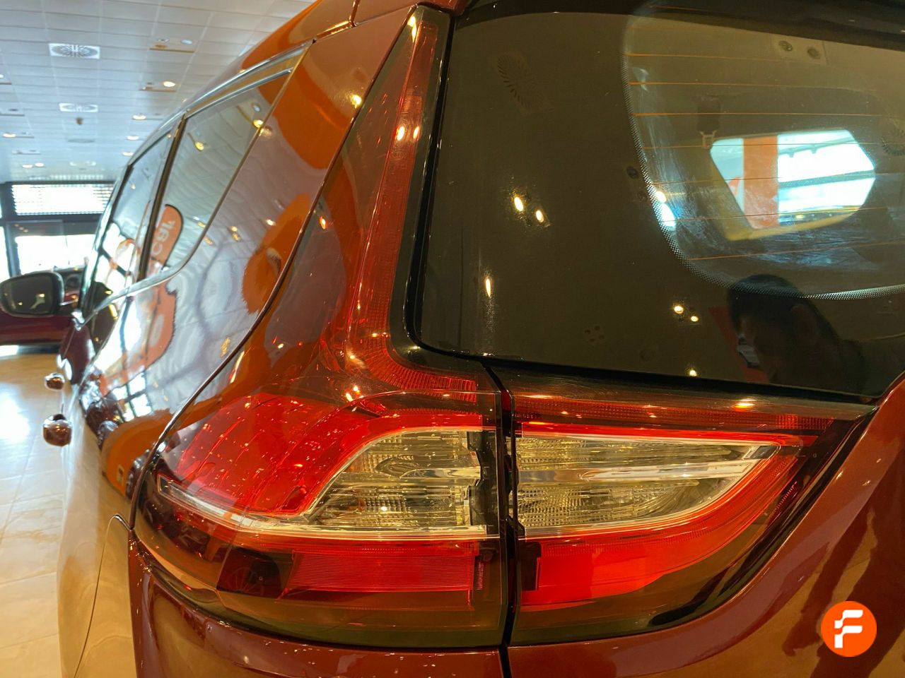 Foto Renault Grand Scénic 38