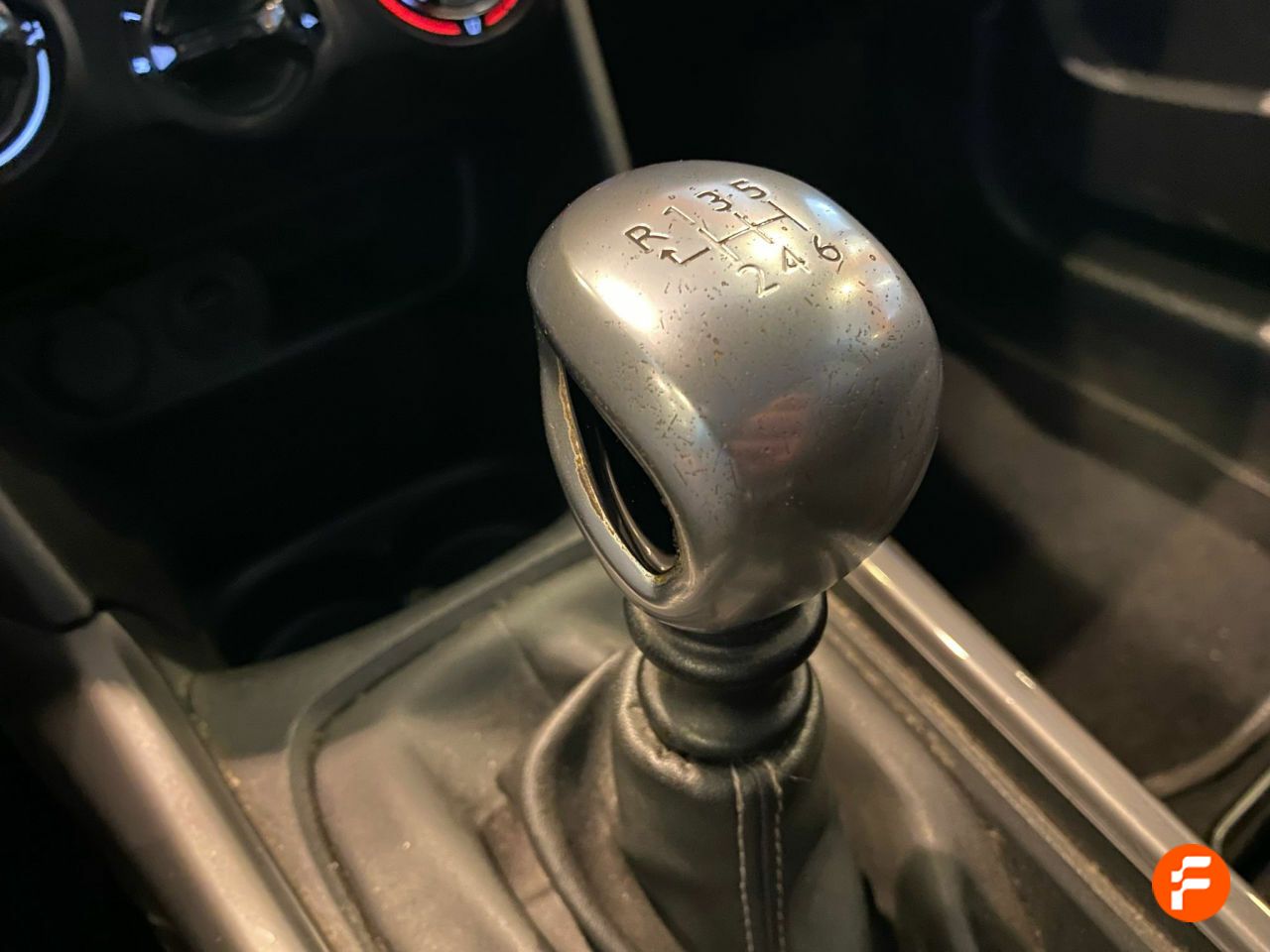 Foto Peugeot 2008 23