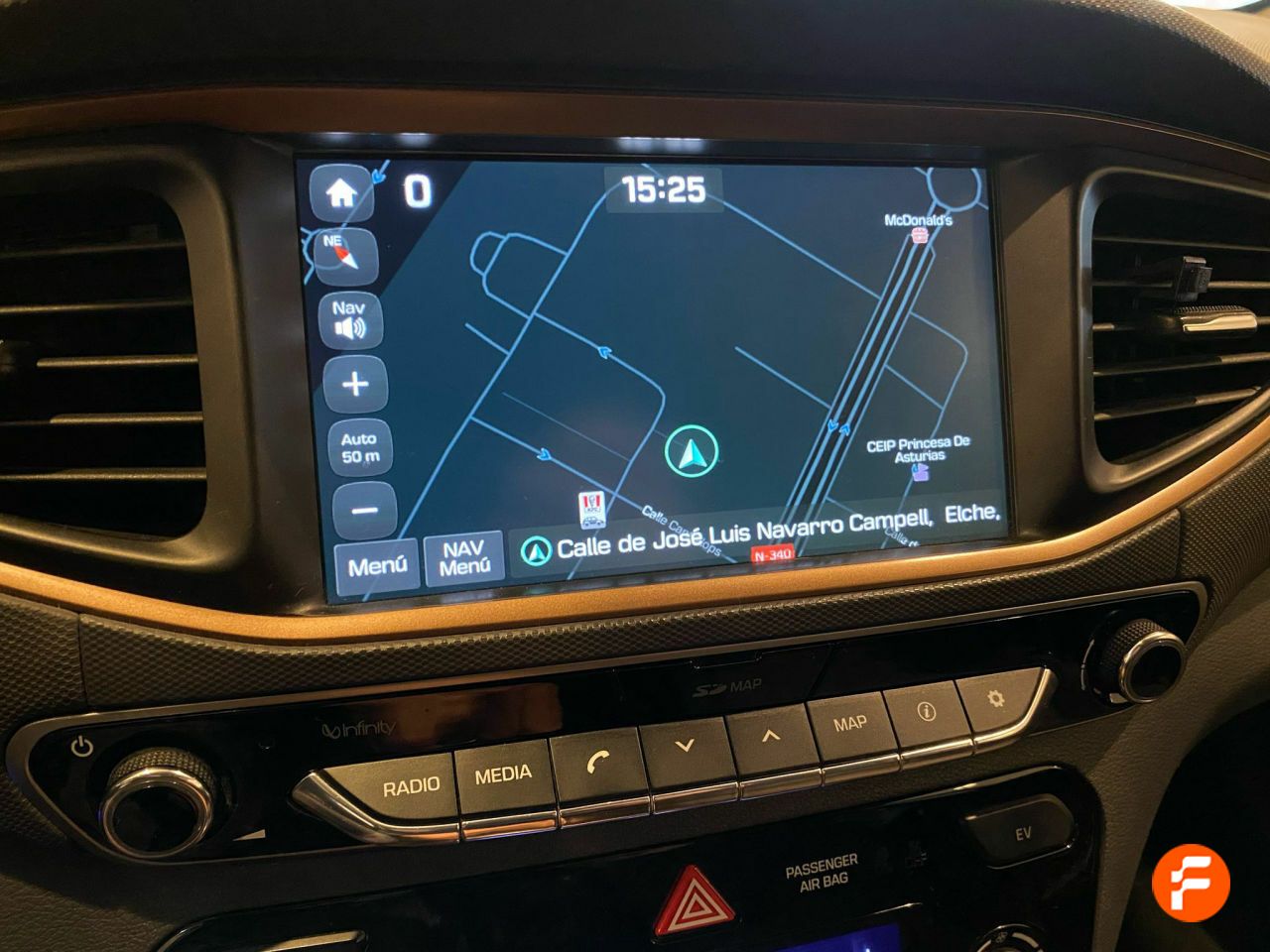 Foto Hyundai IONIQ 24