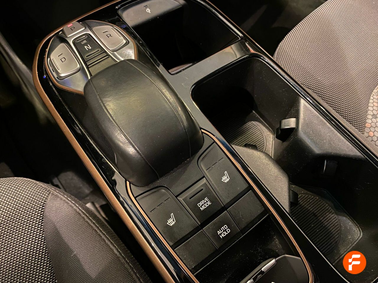 Foto Hyundai IONIQ 29