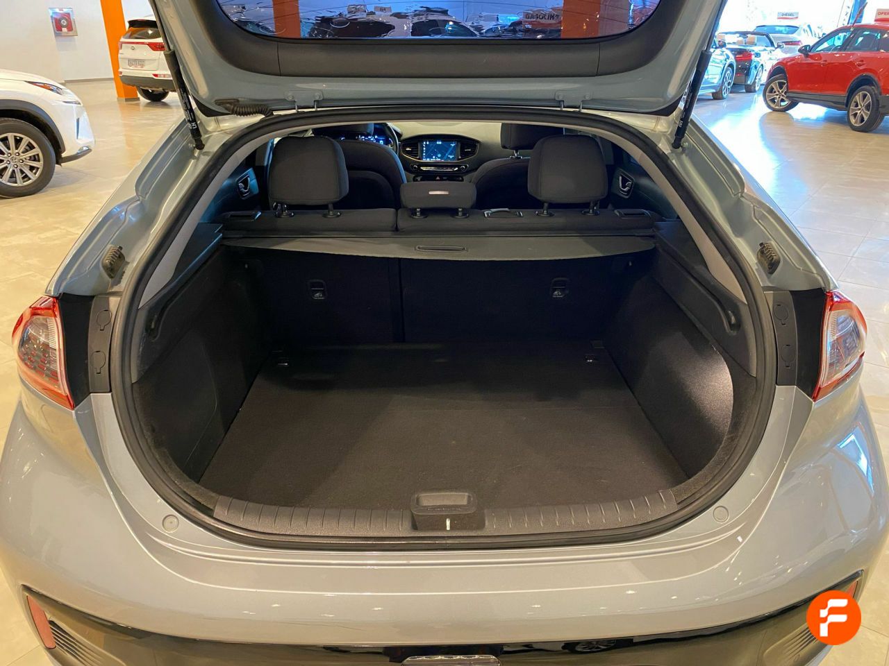 Foto Hyundai IONIQ 35