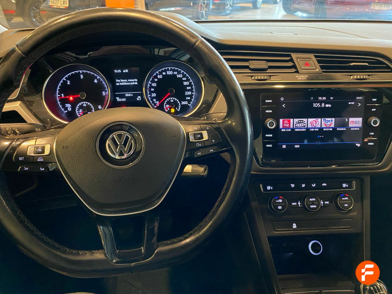 Foto Volkswagen Touran 17
