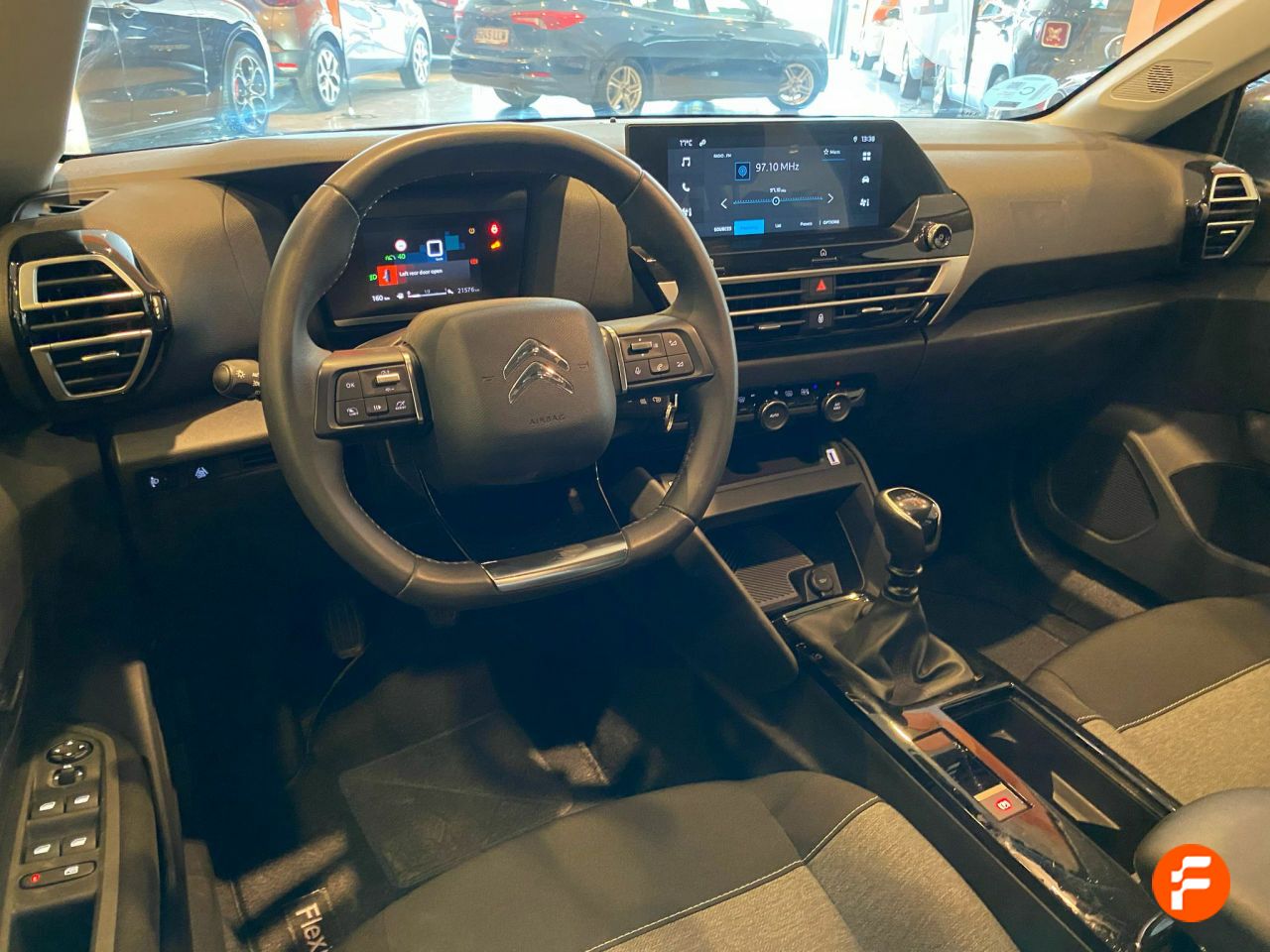 Foto Citroën C4 23