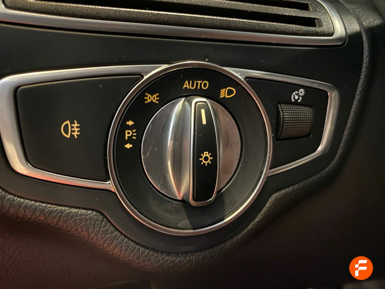 Foto Mercedes-Benz Clase C 28