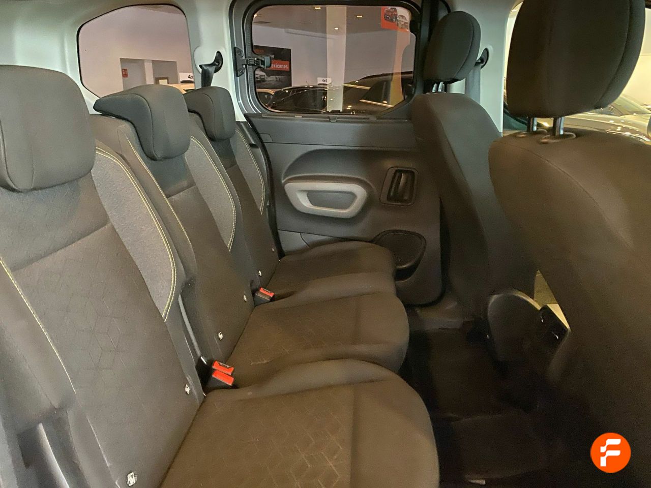 Foto Peugeot Rifter 20