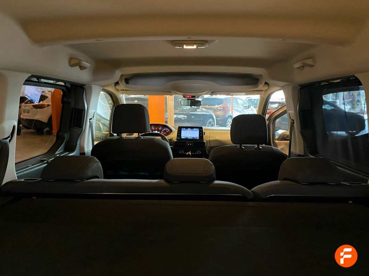 Foto Peugeot Rifter 22