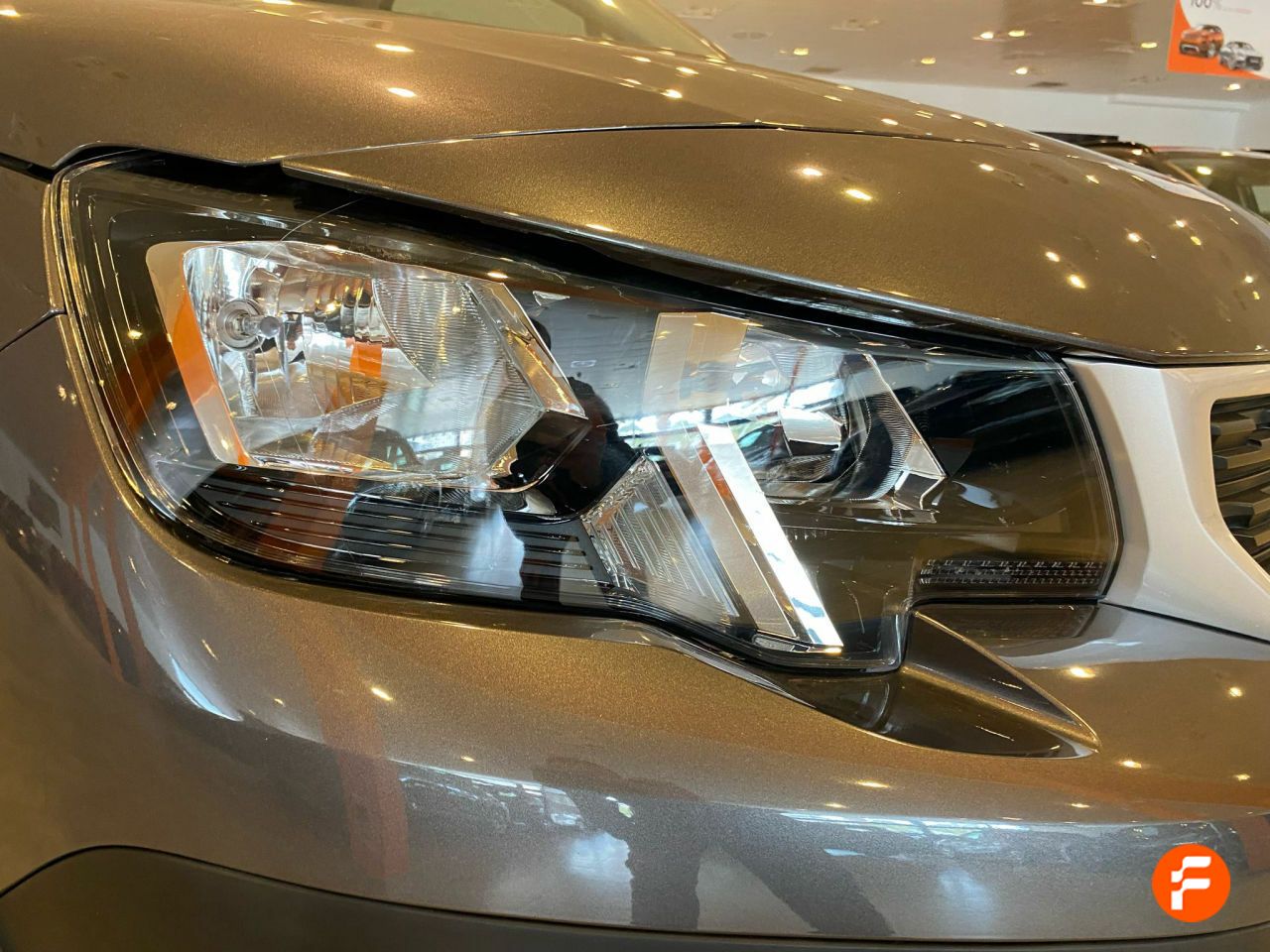 Foto Peugeot Rifter 30
