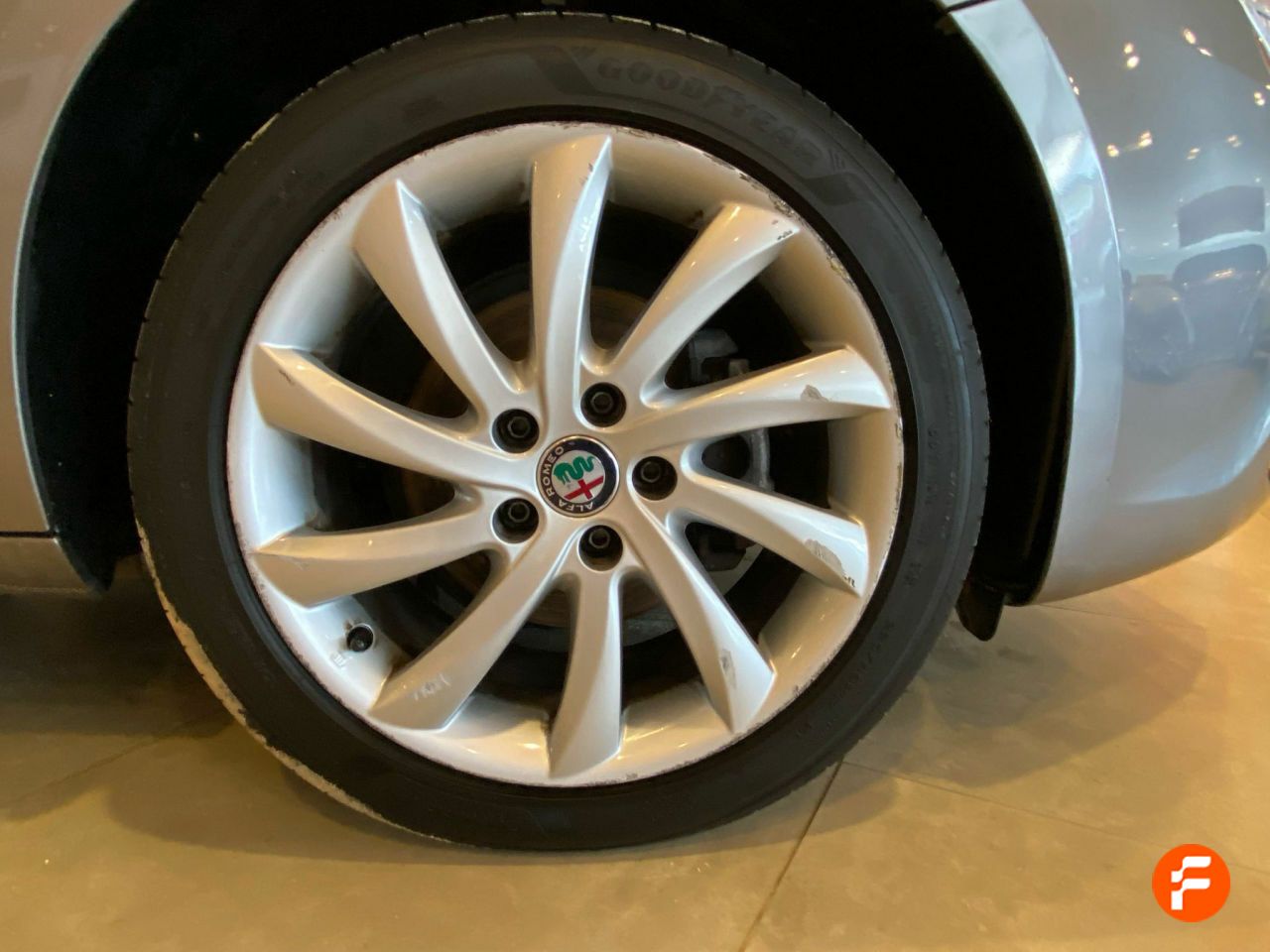Foto Alfa Romeo Giulietta 28