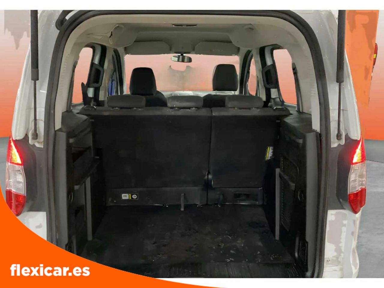 Foto Ford Tourneo Courier 10