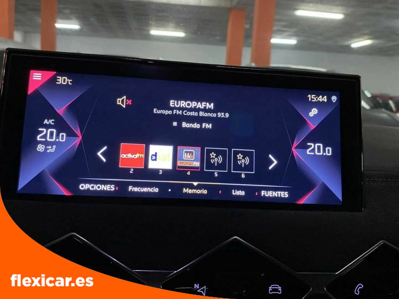 Foto DS Automobiles DS 3 Crossback 23