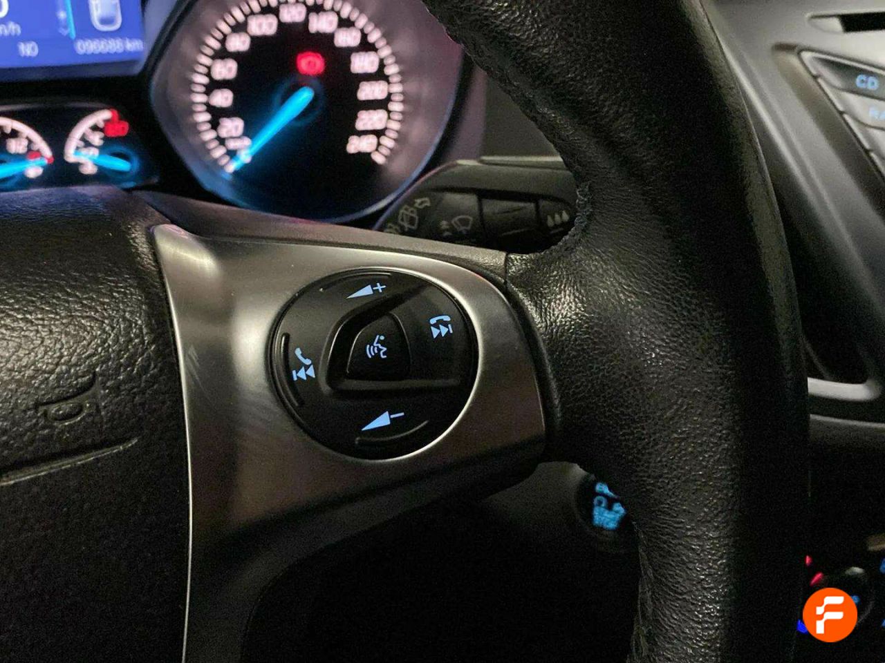 Foto Ford Kuga 16