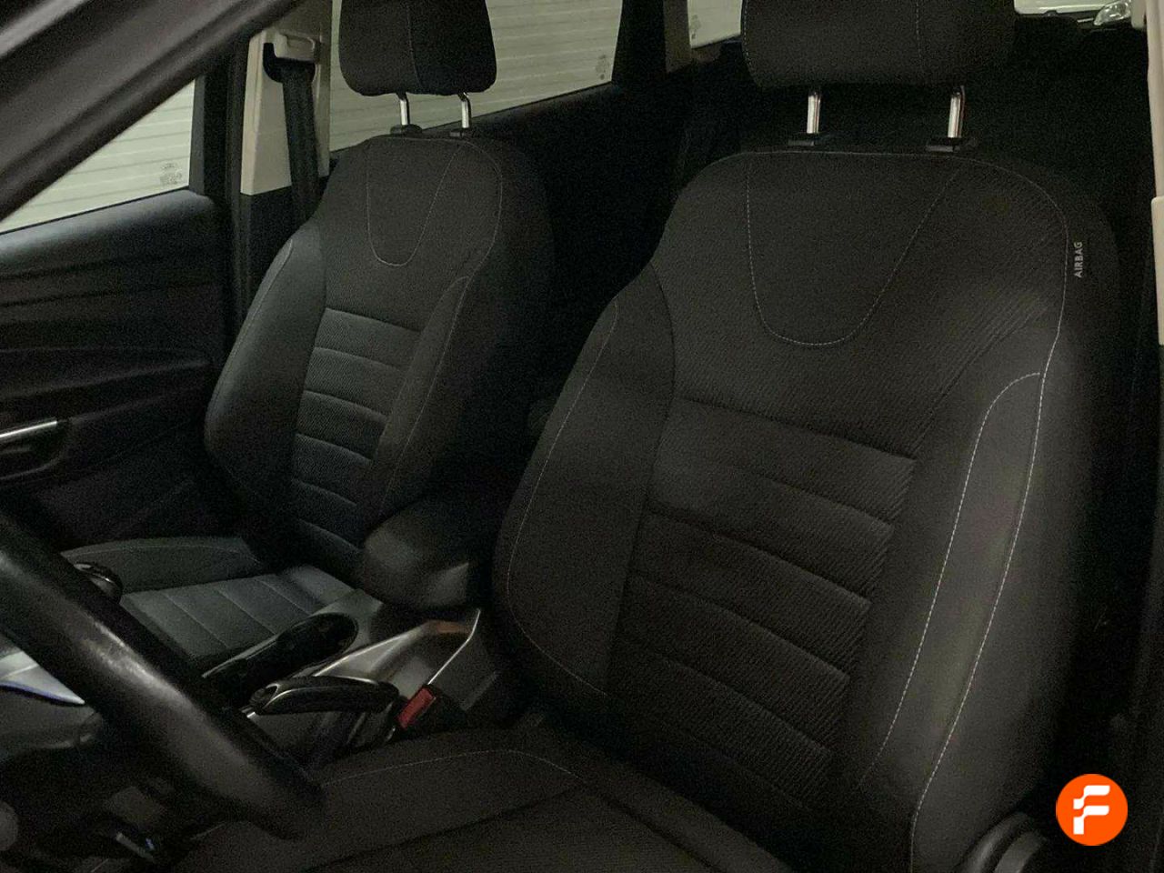 Foto Ford Kuga 29