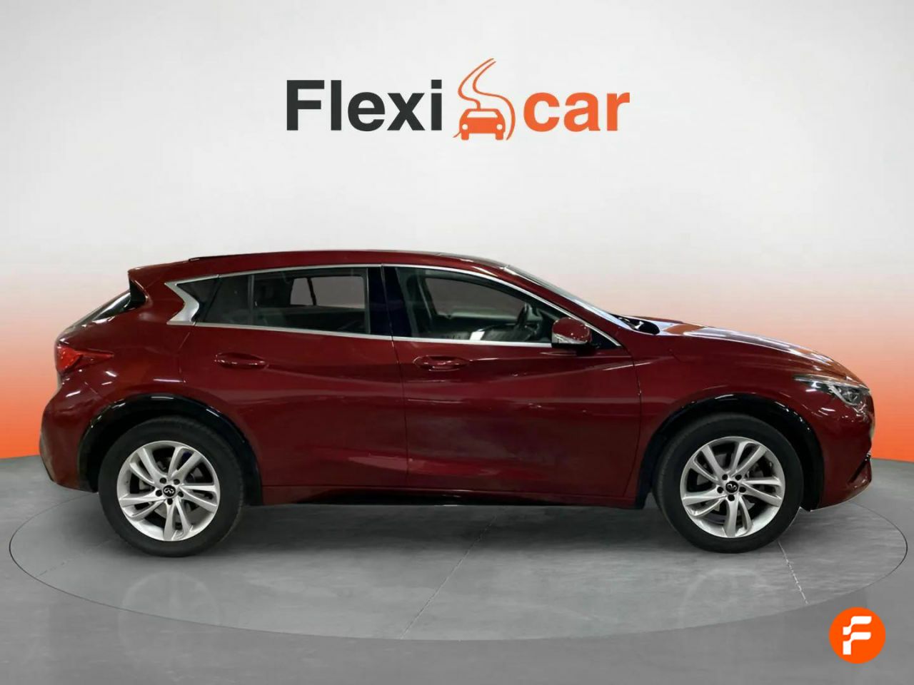 Foto Infiniti Q30 5