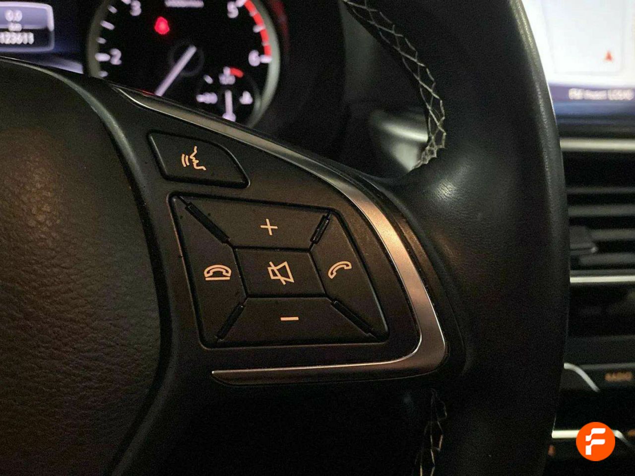 Foto Infiniti Q30 17