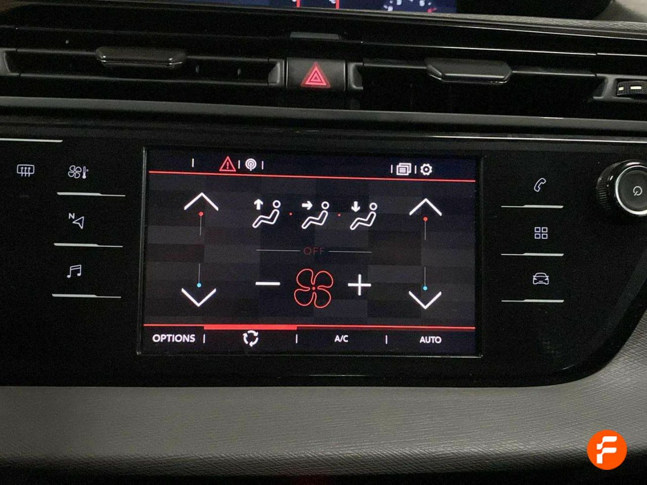 Foto Citroën Grand C4 Picasso 24