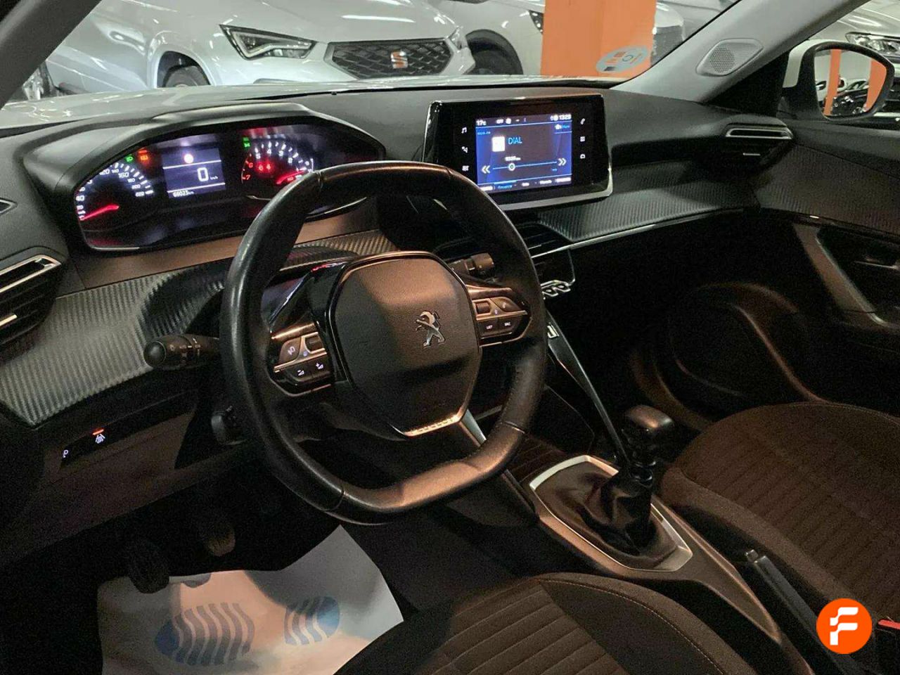 Foto Peugeot 2008 11