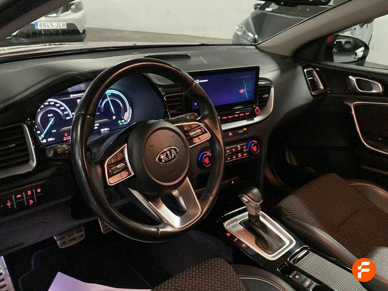 Foto Kia XCeed 11