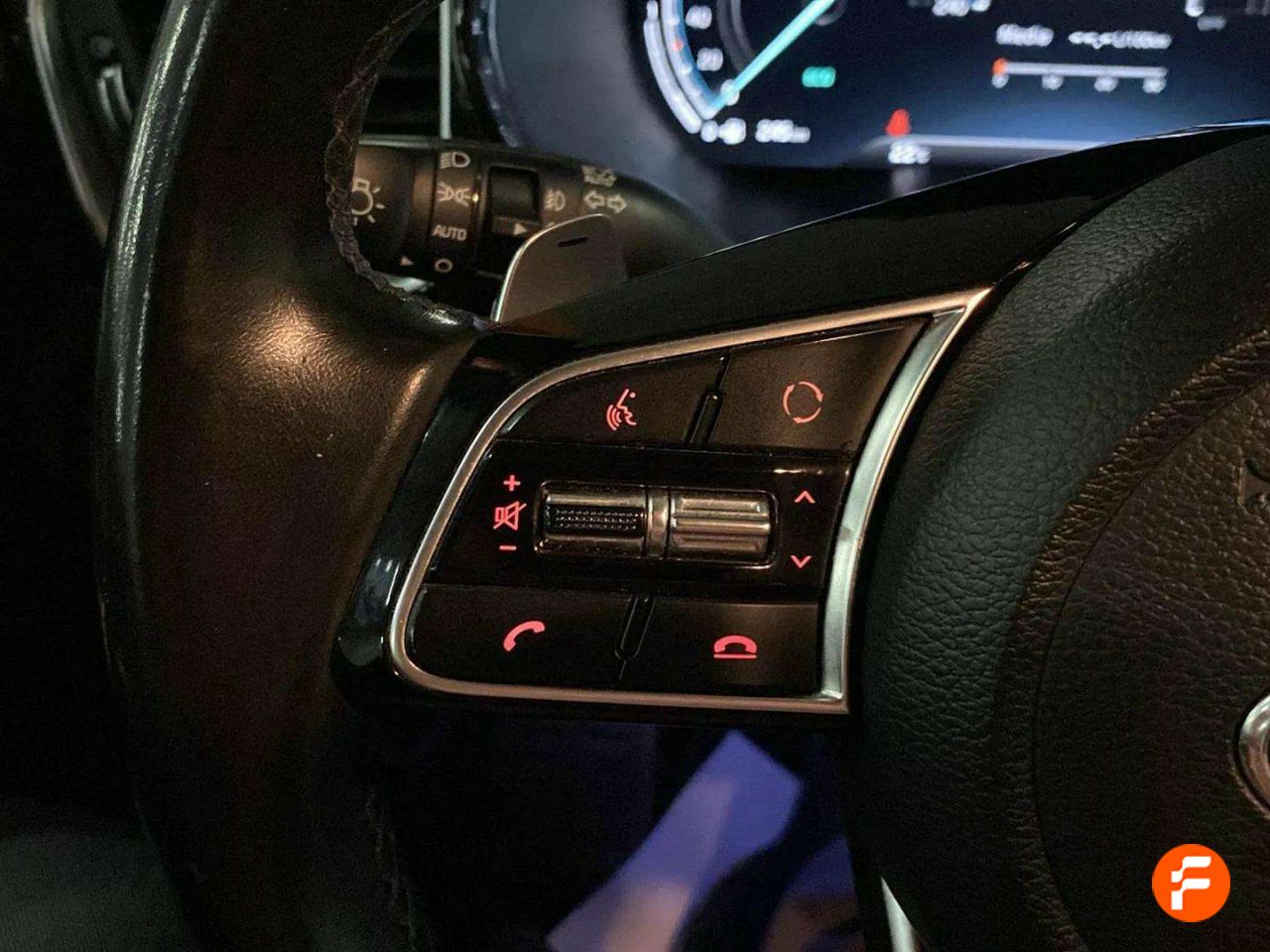 Foto Kia XCeed 16