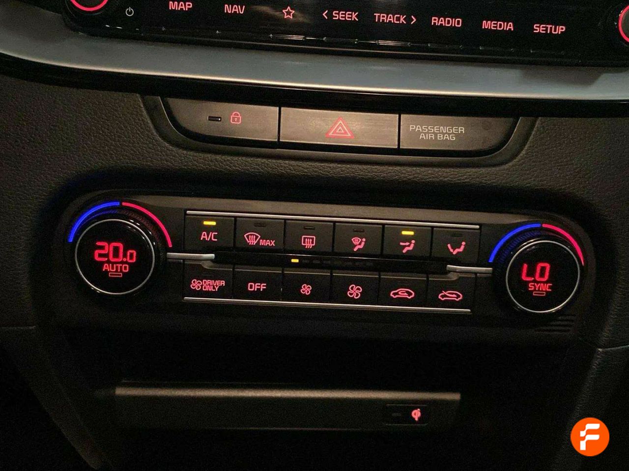 Foto Kia XCeed 27
