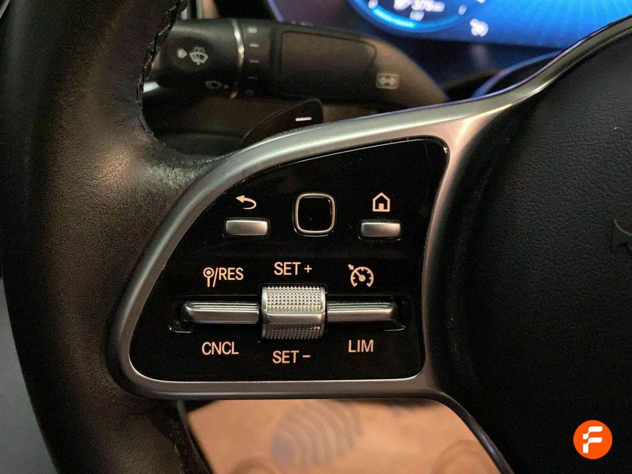 Foto Mercedes-Benz Clase GLC 16