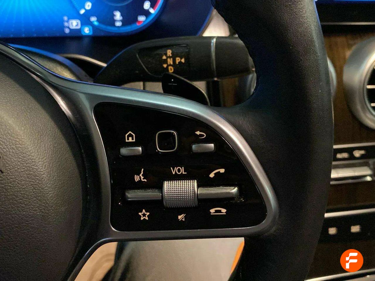 Foto Mercedes-Benz Clase GLC 17