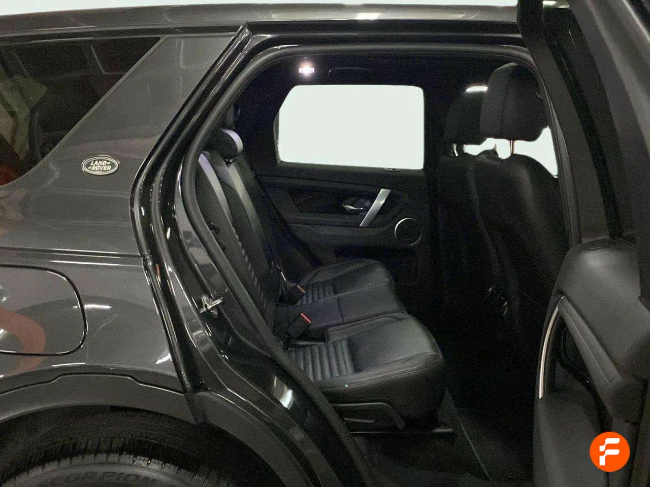 Foto Land-Rover Discovery Sport 29
