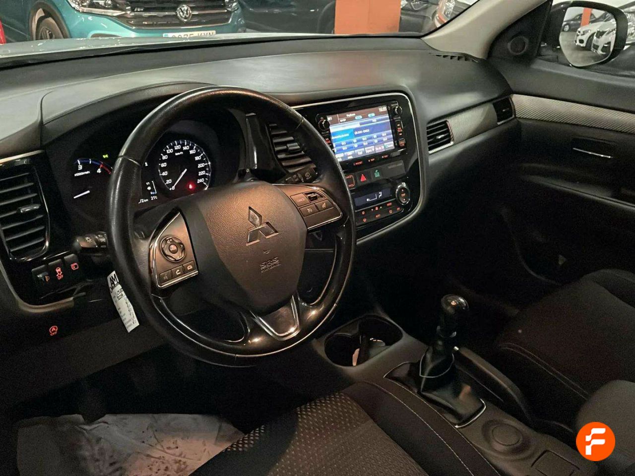 Foto Mitsubishi Outlander 12