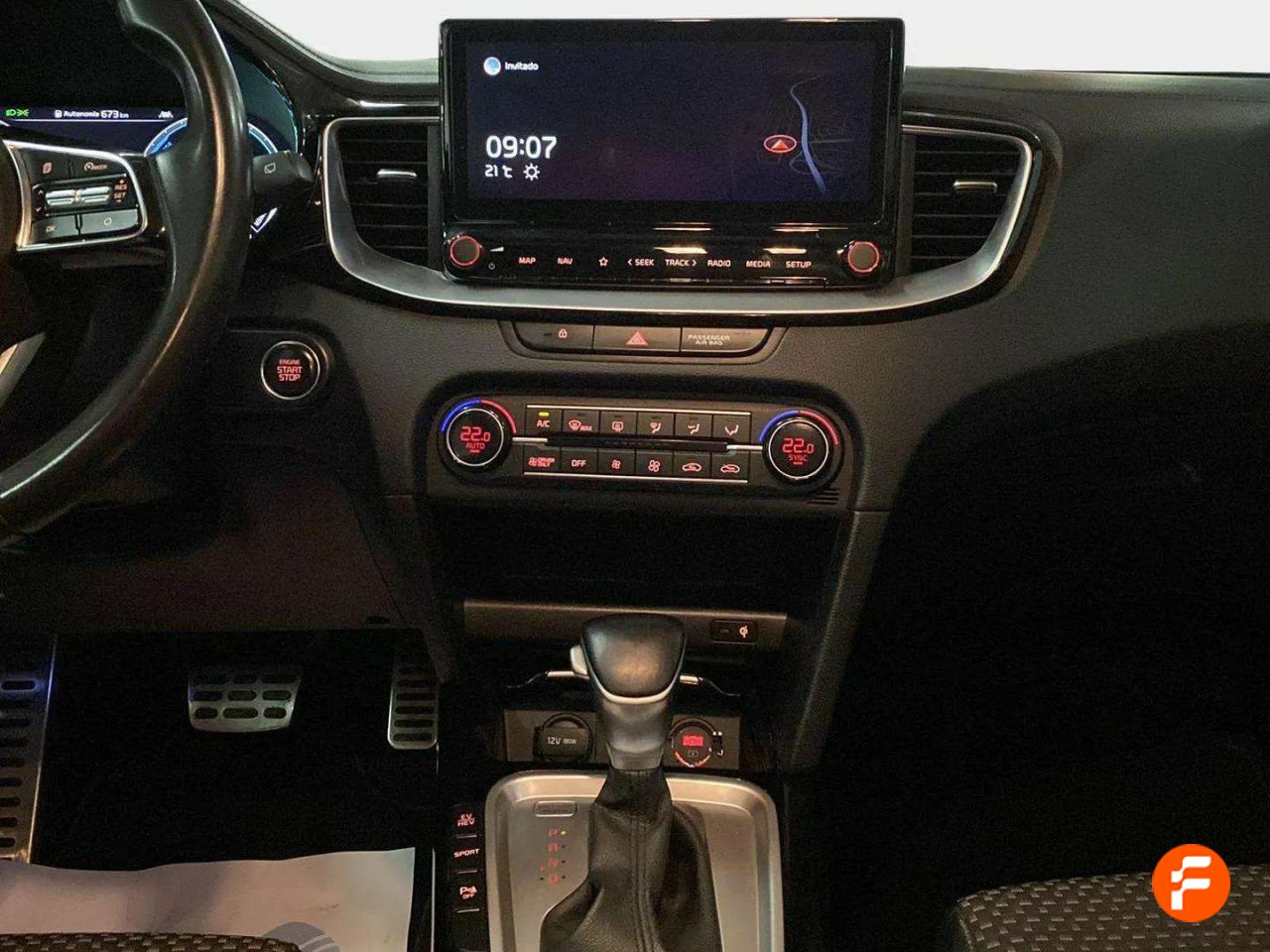 Foto Kia XCeed 25