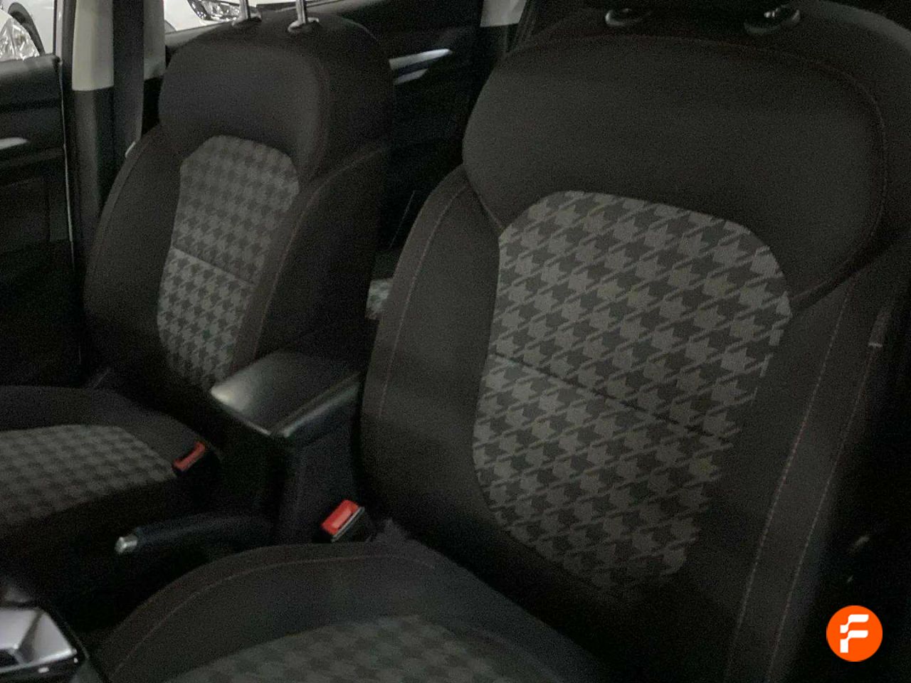 Foto MG ZS 27