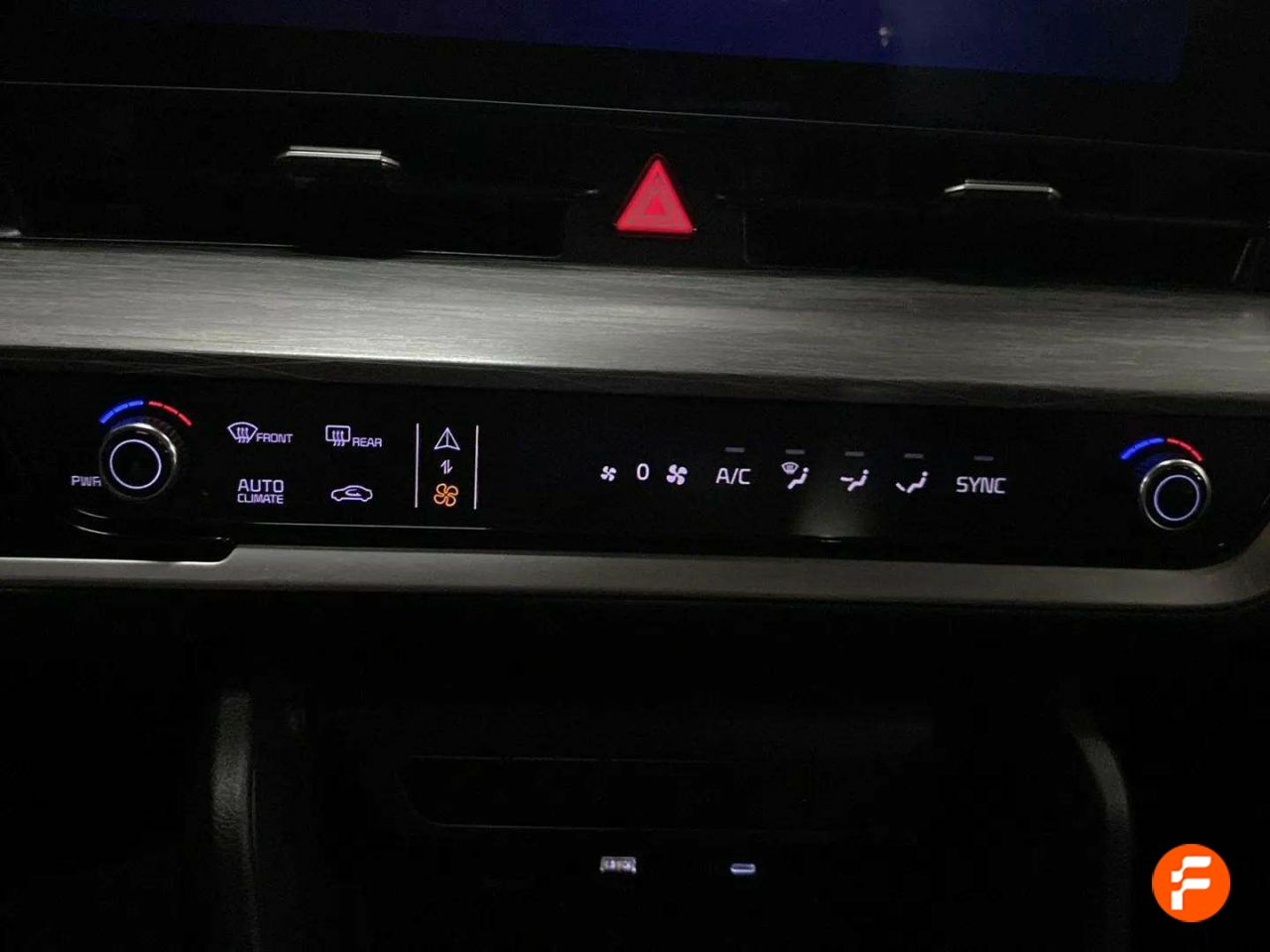 Foto Kia Sportage 25