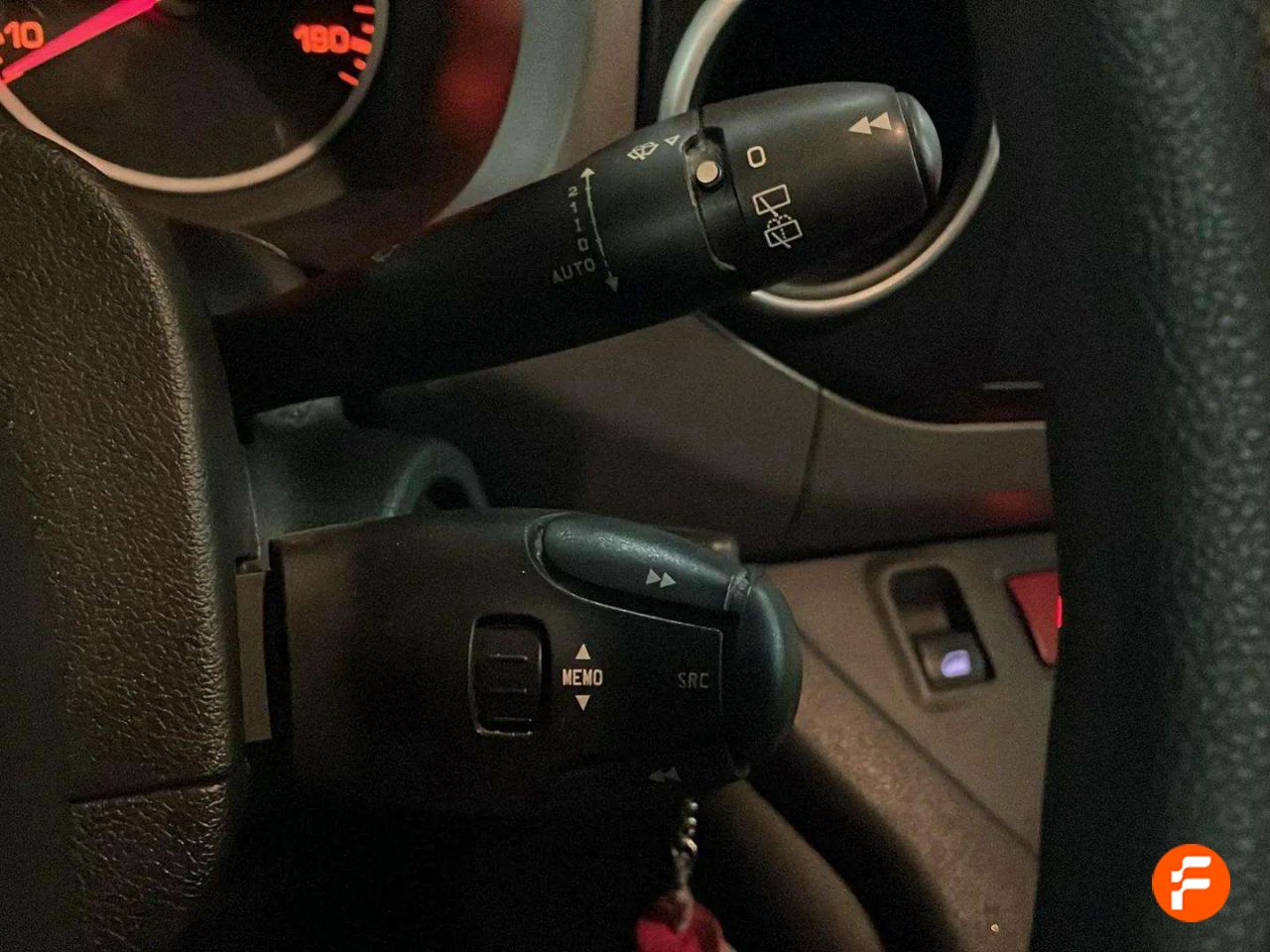 Foto Peugeot Partner 17
