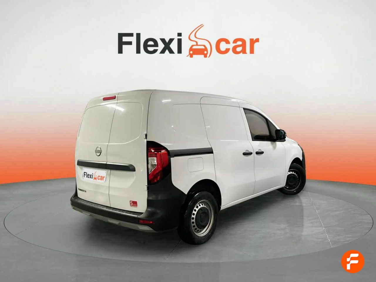 Foto Nissan Townstar 8