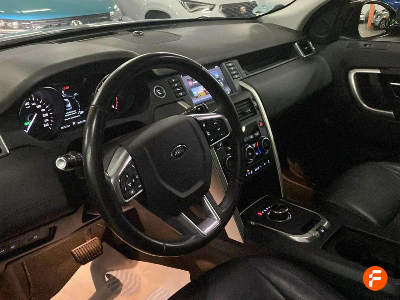 Foto Land-Rover Discovery Sport 12