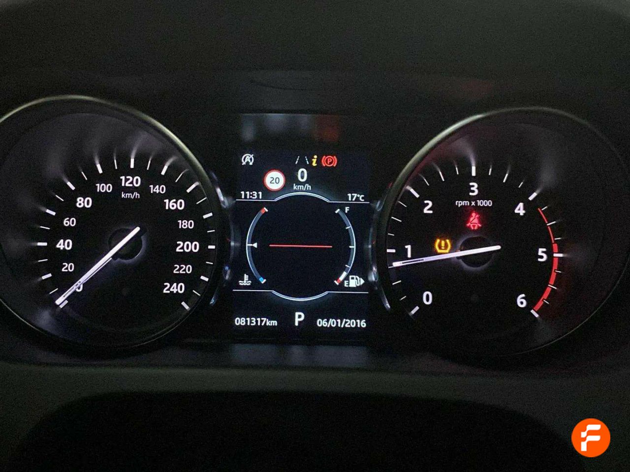 Foto Land-Rover Discovery Sport 16