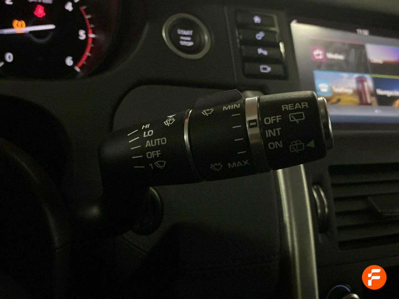 Foto Land-Rover Discovery Sport 19