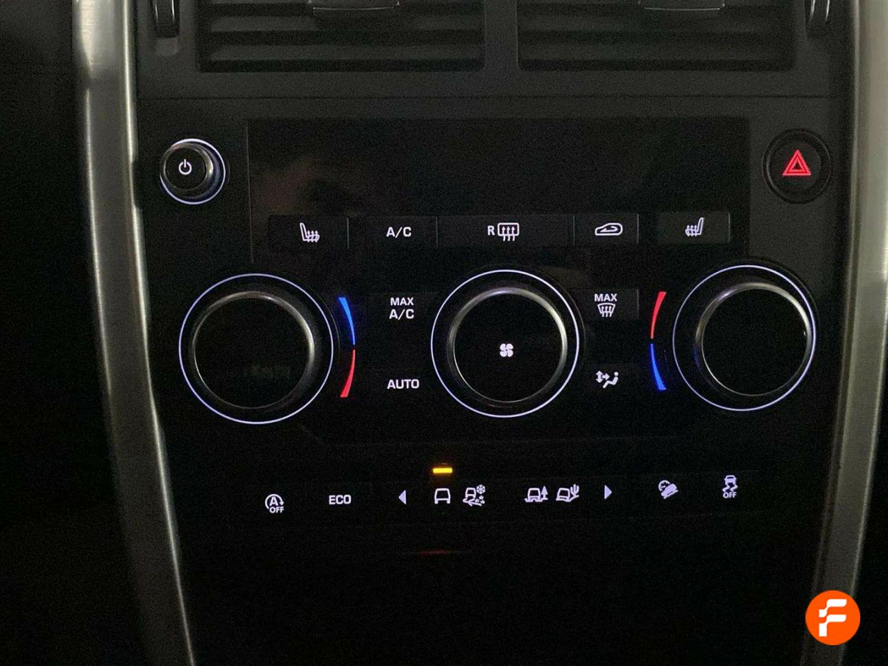 Foto Land-Rover Discovery Sport 25