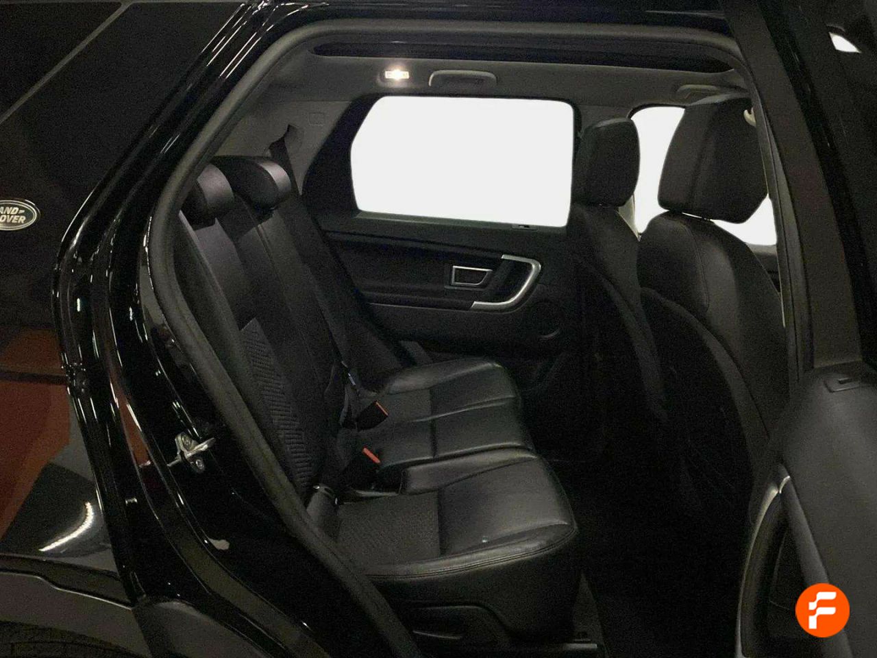 Foto Land-Rover Discovery Sport 28
