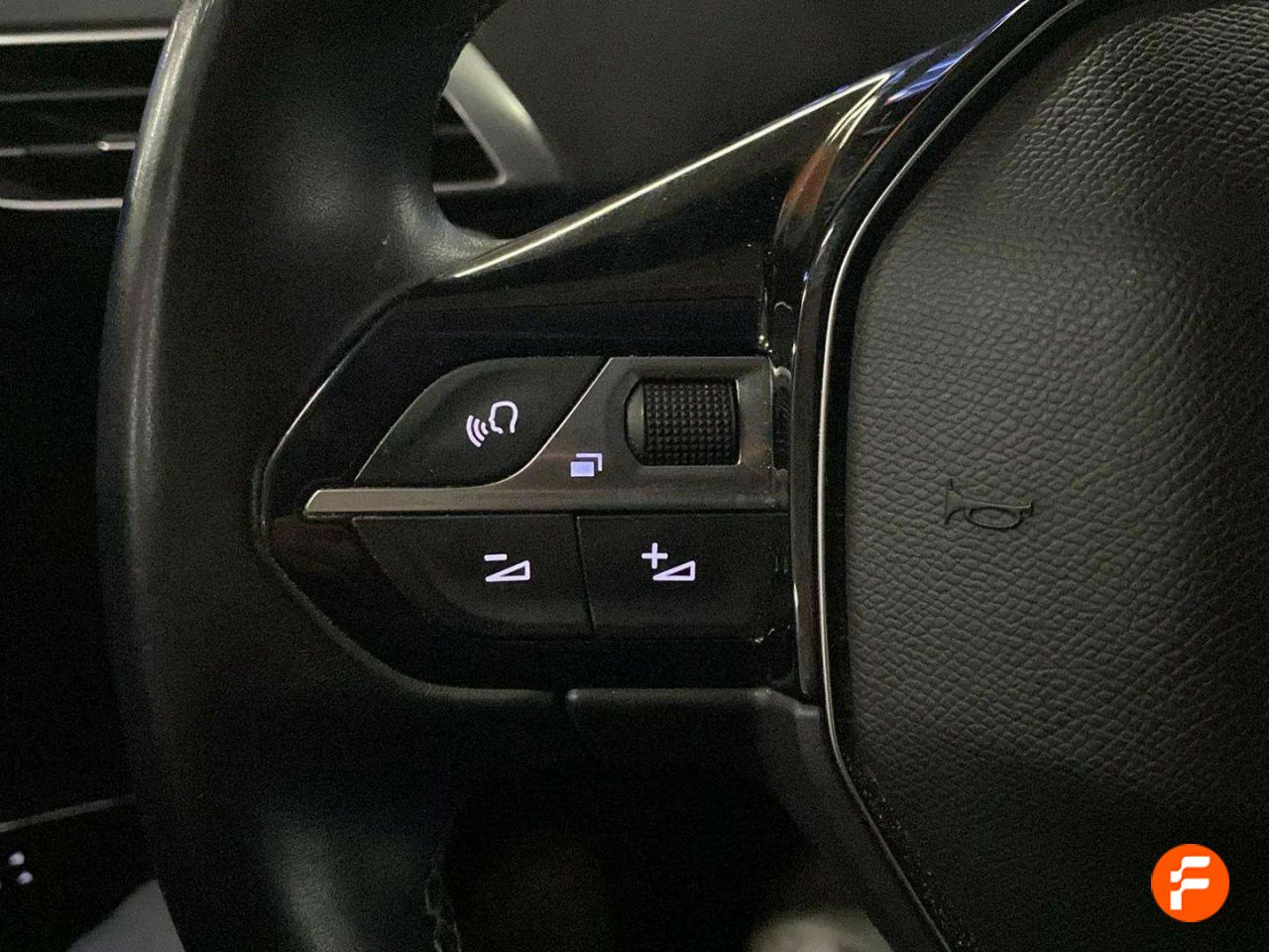 Foto Peugeot 5008 17