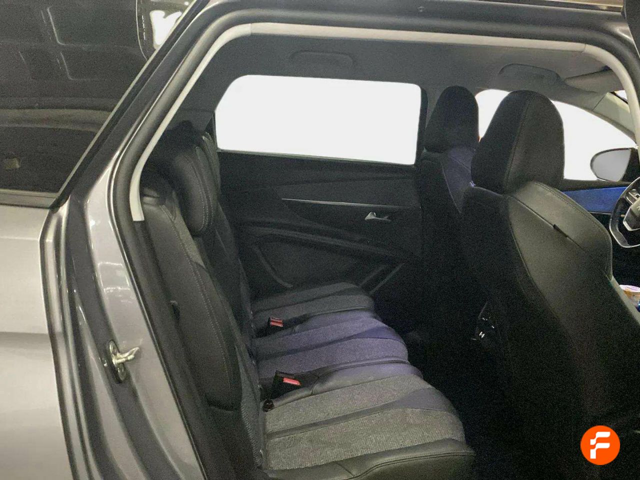 Foto Peugeot 5008 29