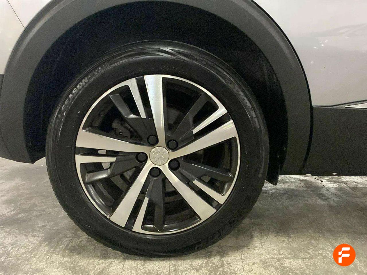 Foto Peugeot 5008 32