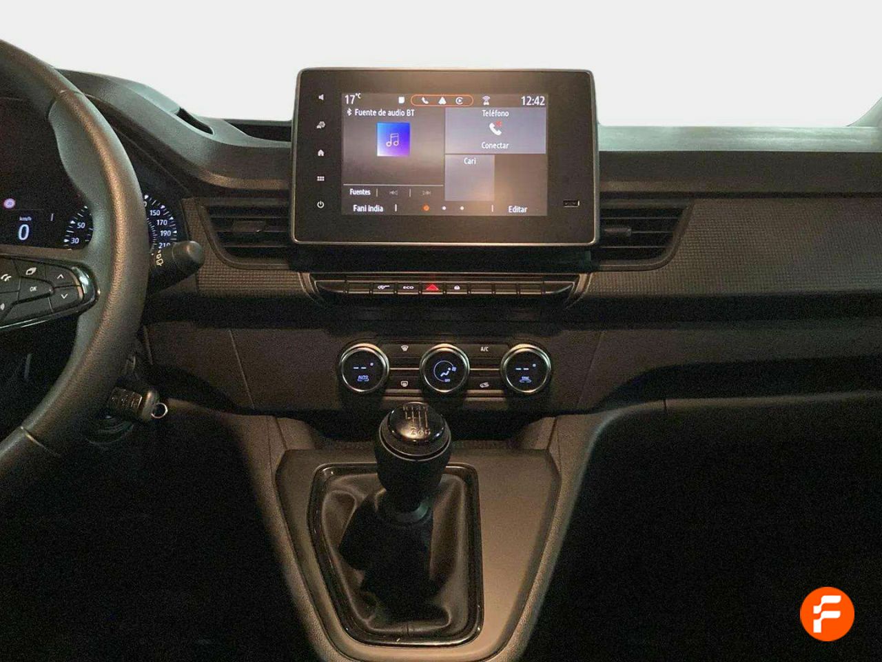 Foto Nissan Townstar 24