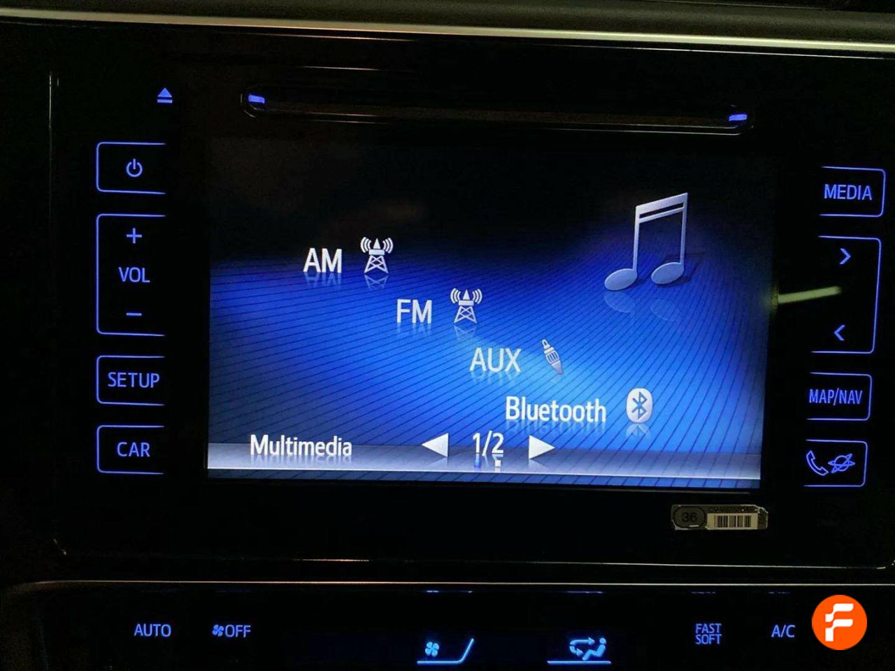 Foto Toyota Auris 21