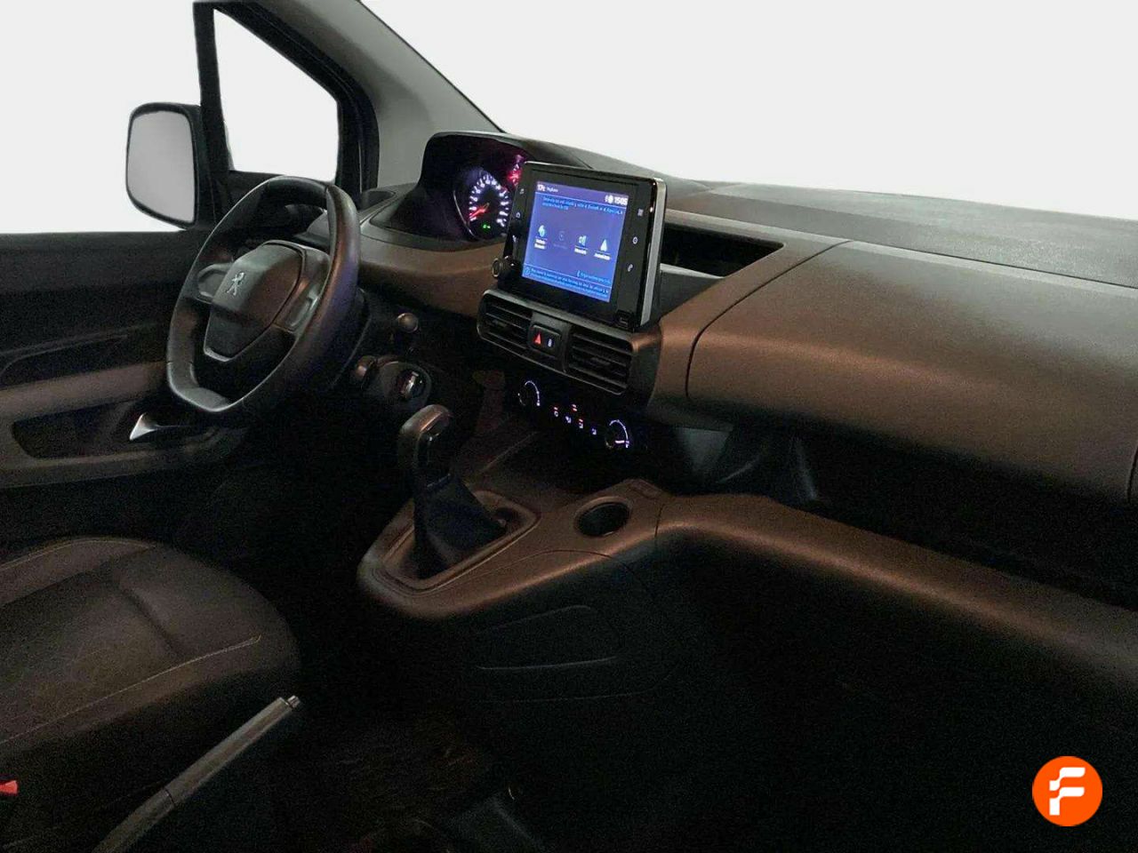 Foto Peugeot Rifter 12